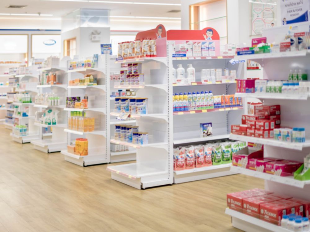 Foto interno di una farmacia